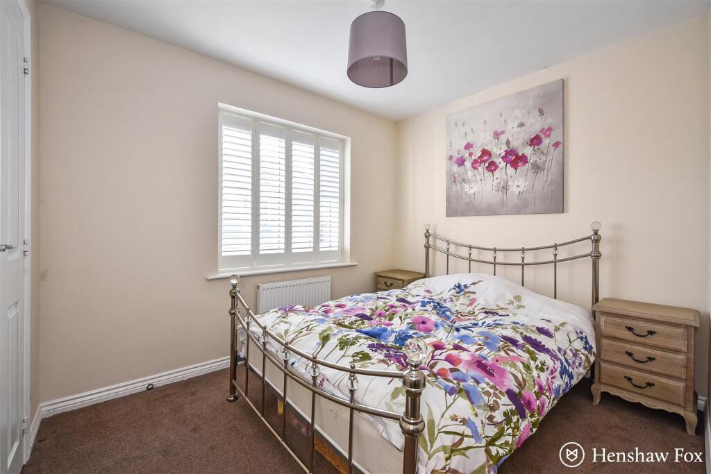 Ph2_5658034 - Copy.jpg