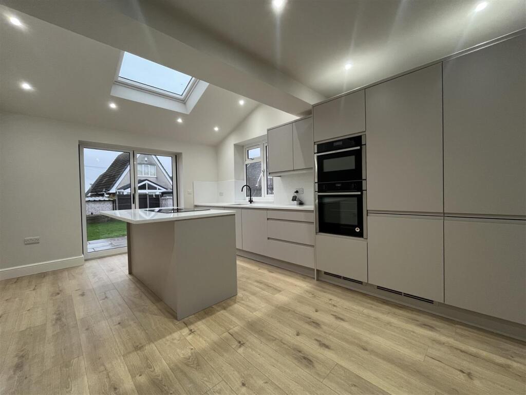 Open Plan Kitchen Dining