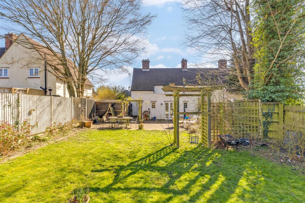 Baldock Road 72-40.jpg