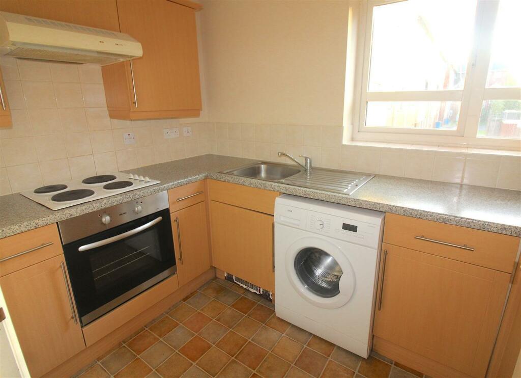 Villiers House - Kitchen.jpg