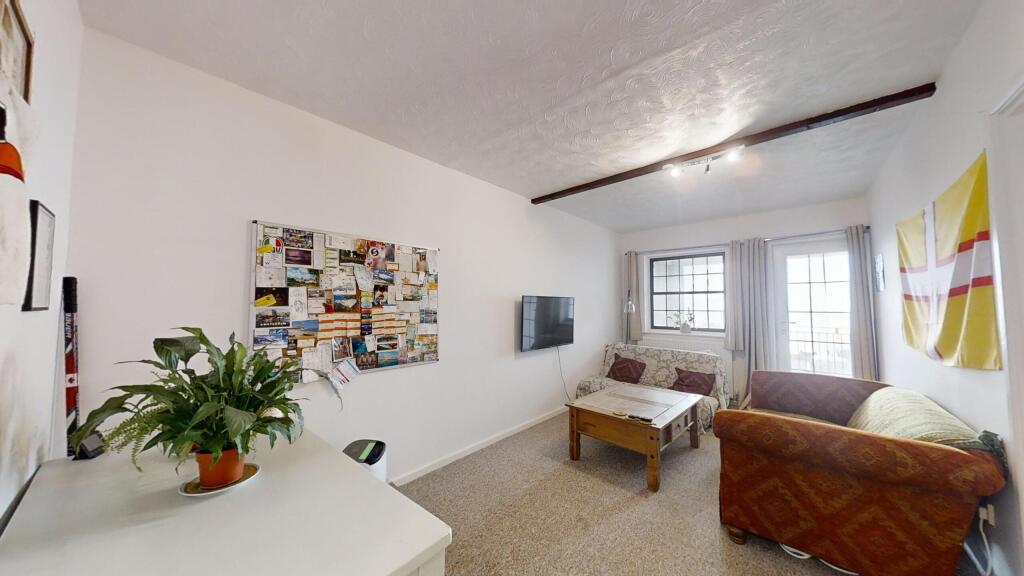 Fortuneswell-Portland-Dorset-UK-02052025_164718