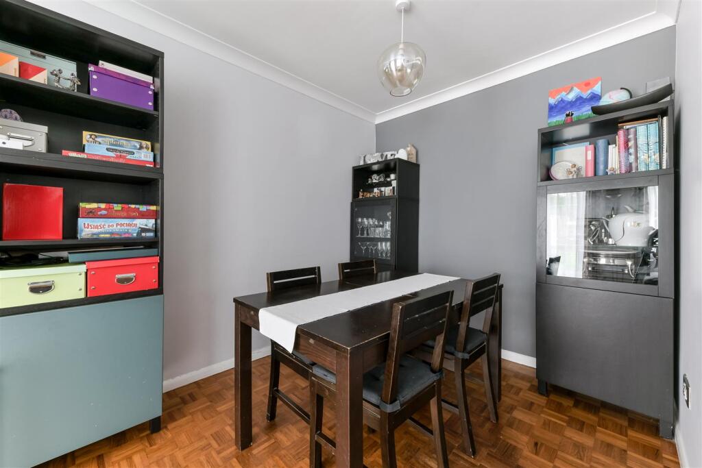 FRESHMOUNT GARDENS (20).jpg