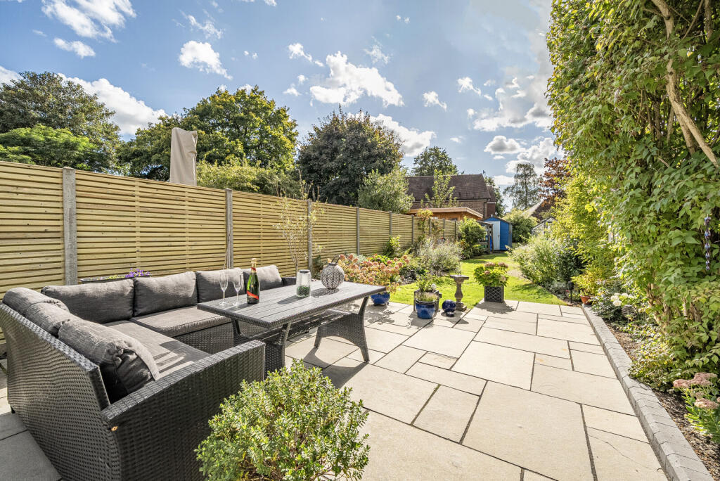 1348399-13-68bef6...