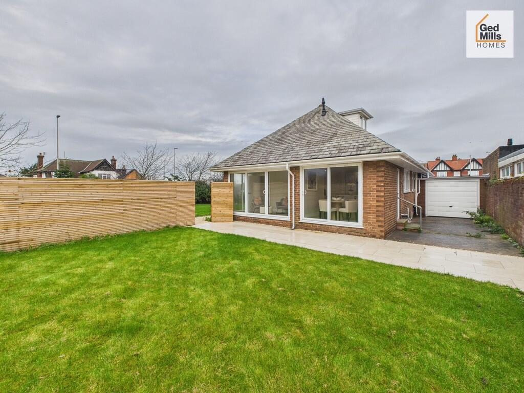 CAM04261G0-PR0117...