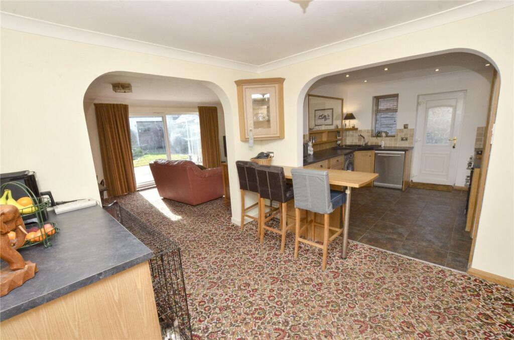 Breakfast Room
