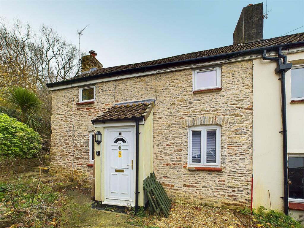 1 - Cottage for Auction, Clapton-in-Gordano.jpg