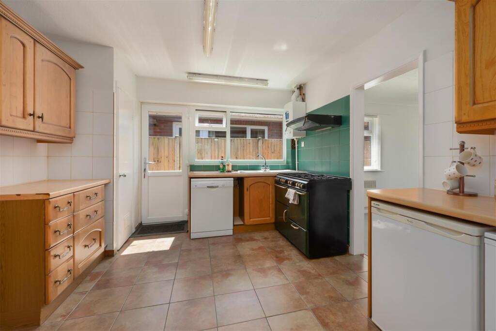 Oakwood Drive, Whitstable