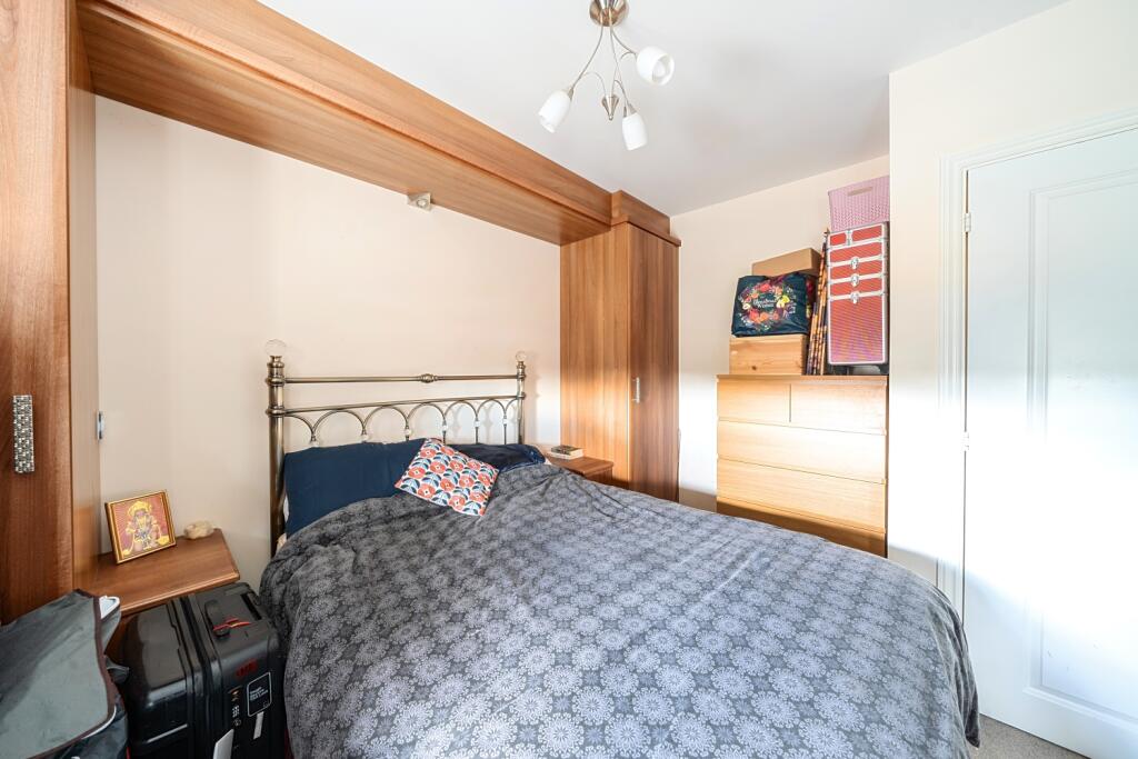 1340346-11-68b1c3d783b61