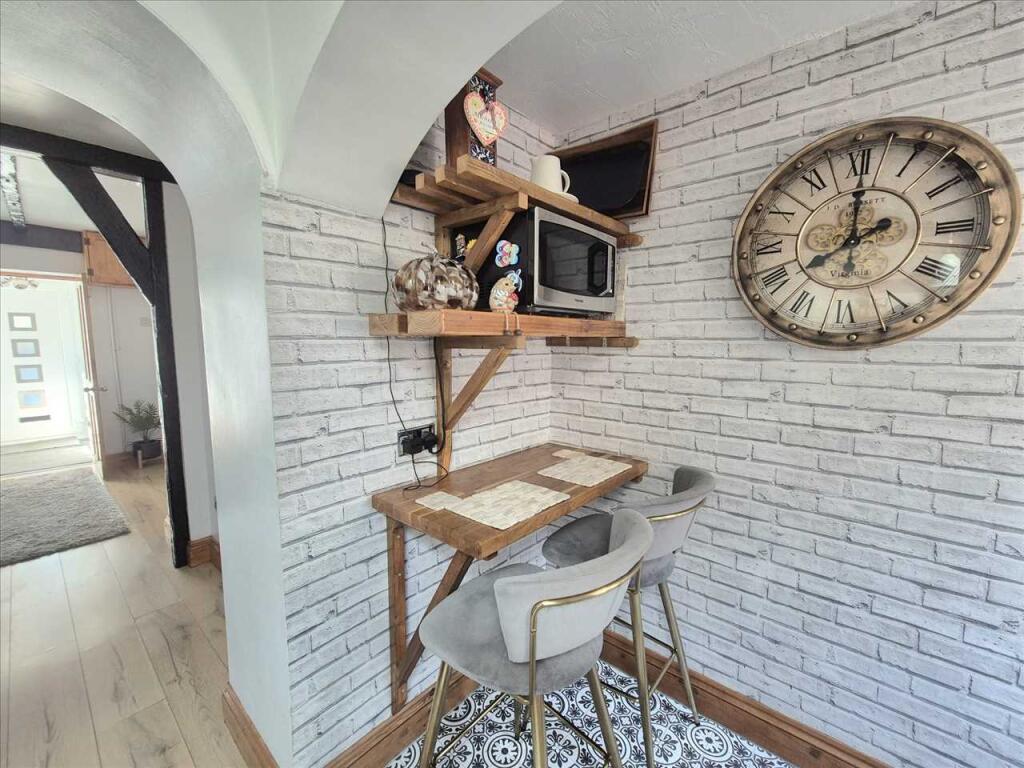 Breakfast Bar