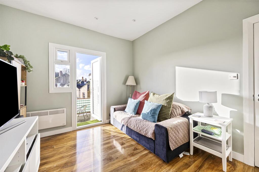 Teville Road_25_Flat 3-010.JPG