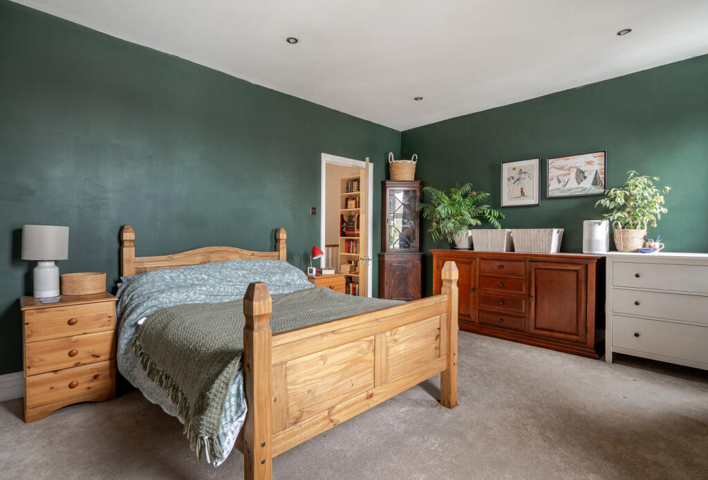 1386560-10-694299...