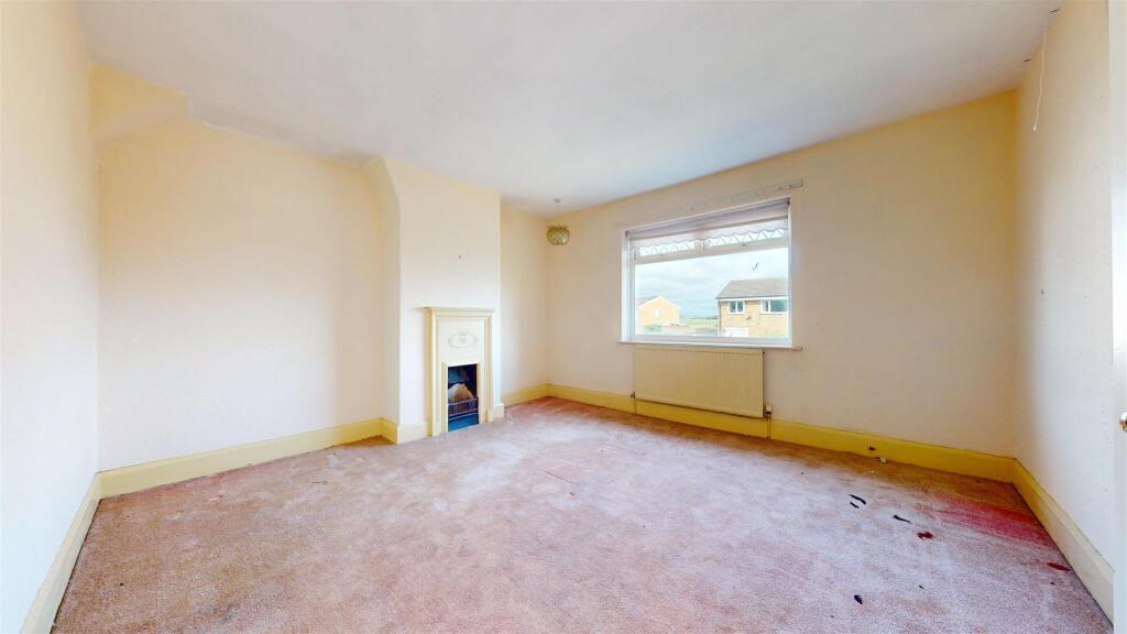 The Crescent Bedroom