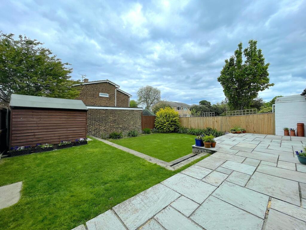 Garden (2)
