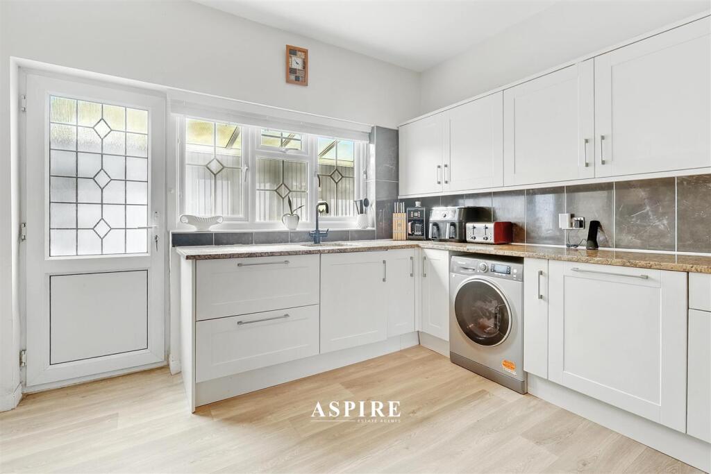 Aspire Estate Agents9.jpg