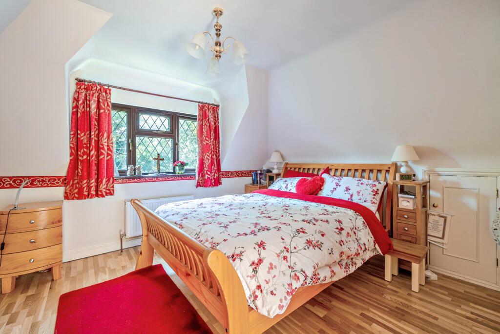 1313286-28-685453...