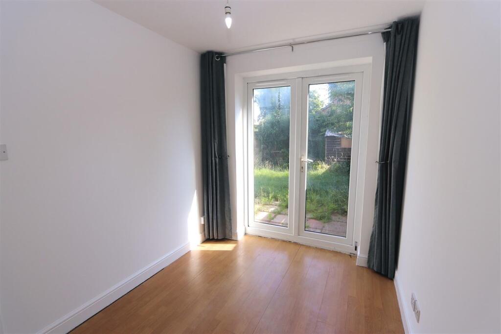 Hampden Close 17