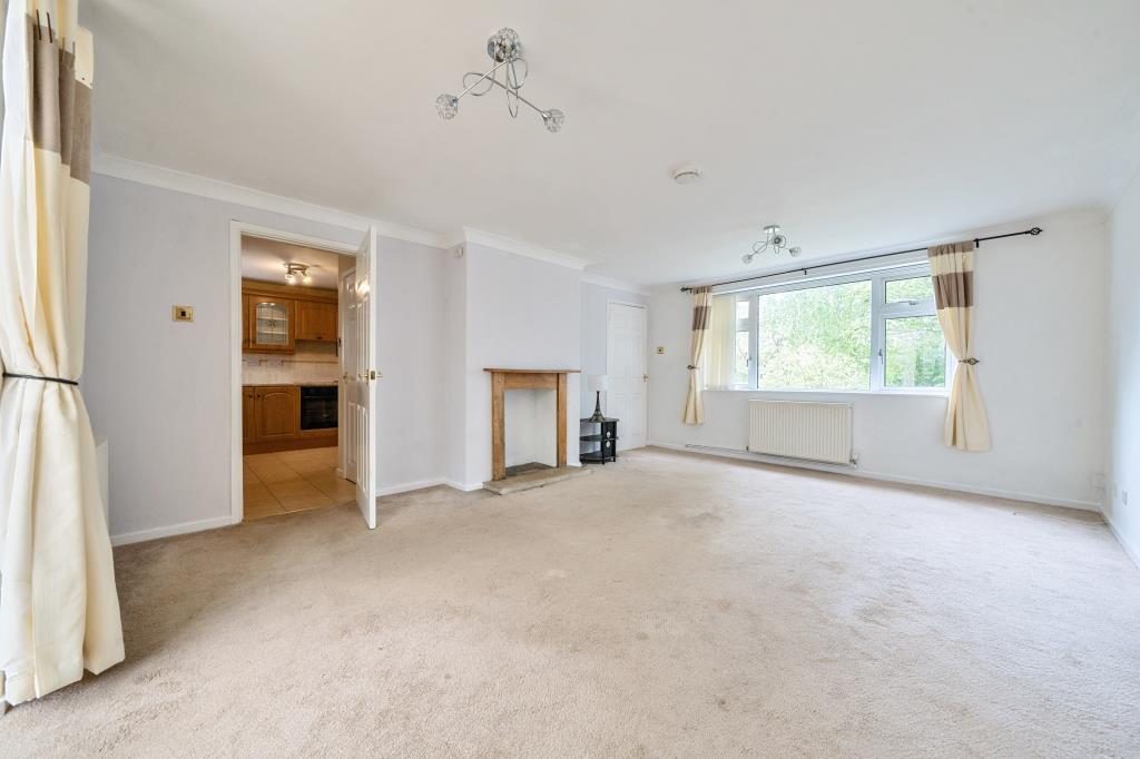 Reception Room leading to Kitchen
