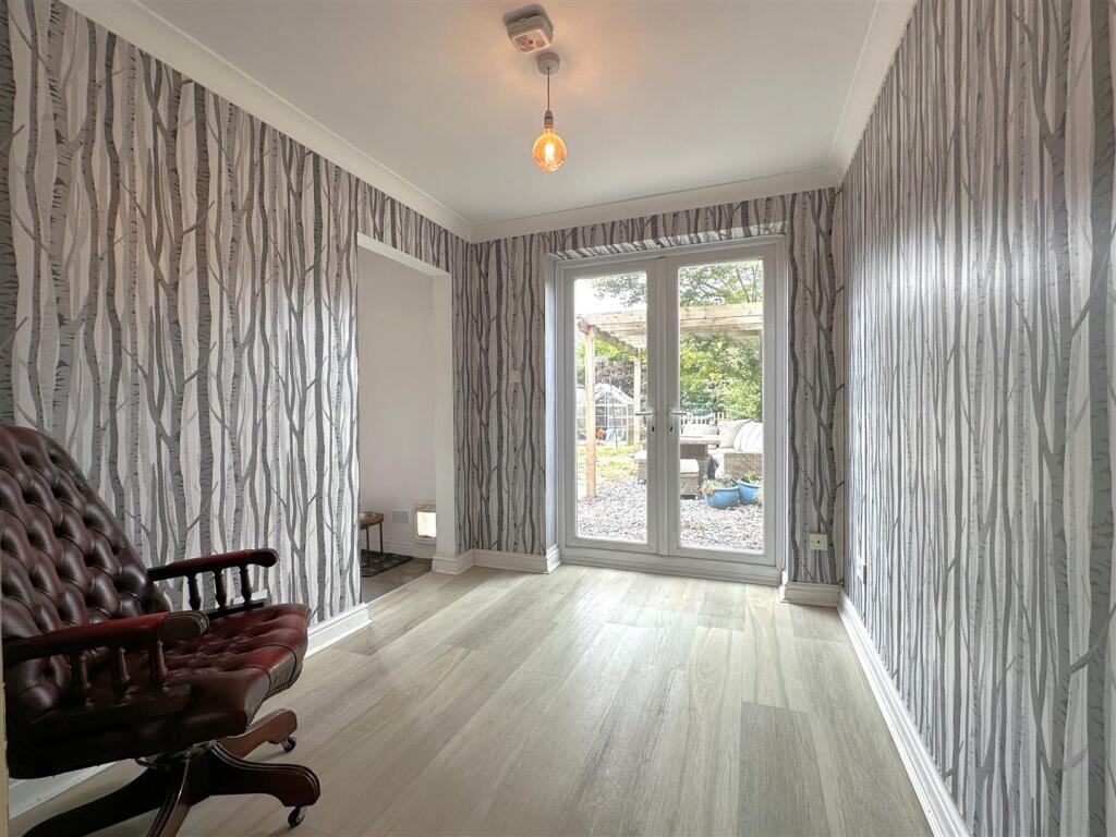 Dining Room 171