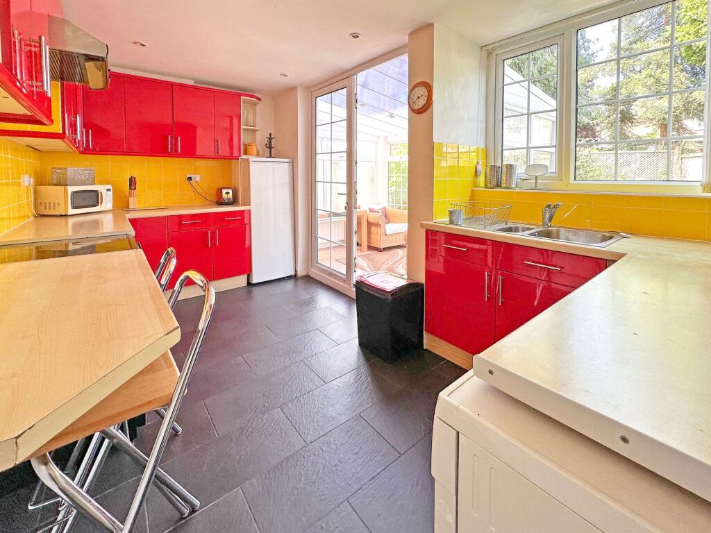 Breakfast Kitchen