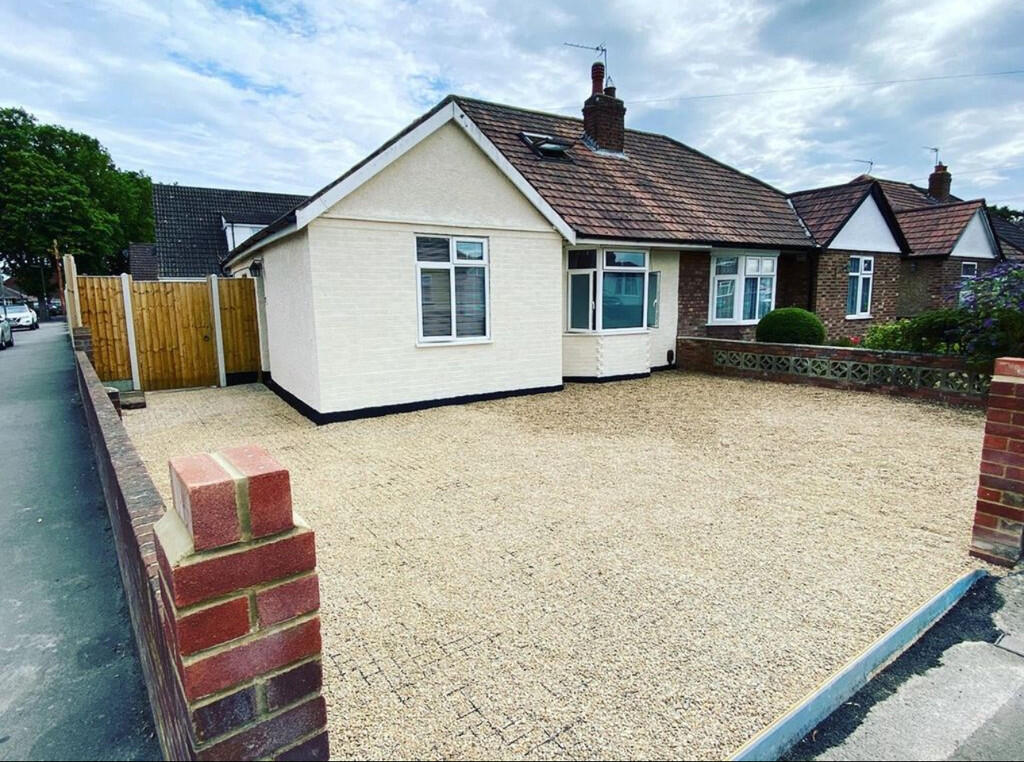 37 Chalmers - Fro...