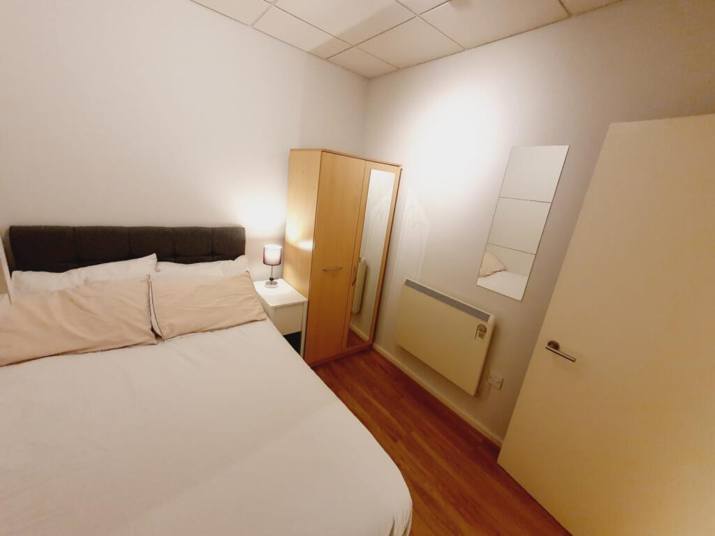 First  bedroom 