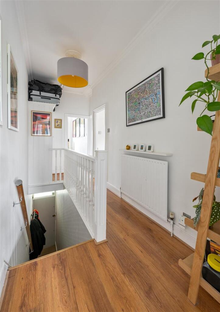 Colchester Road, E10