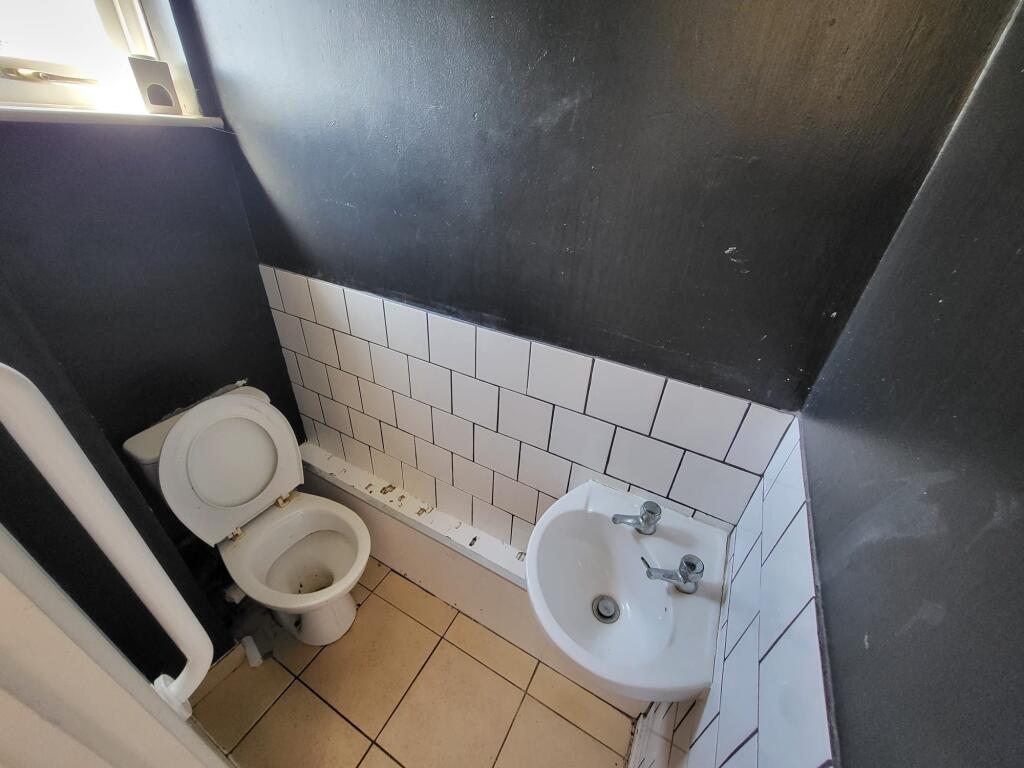 Ground Floor WC