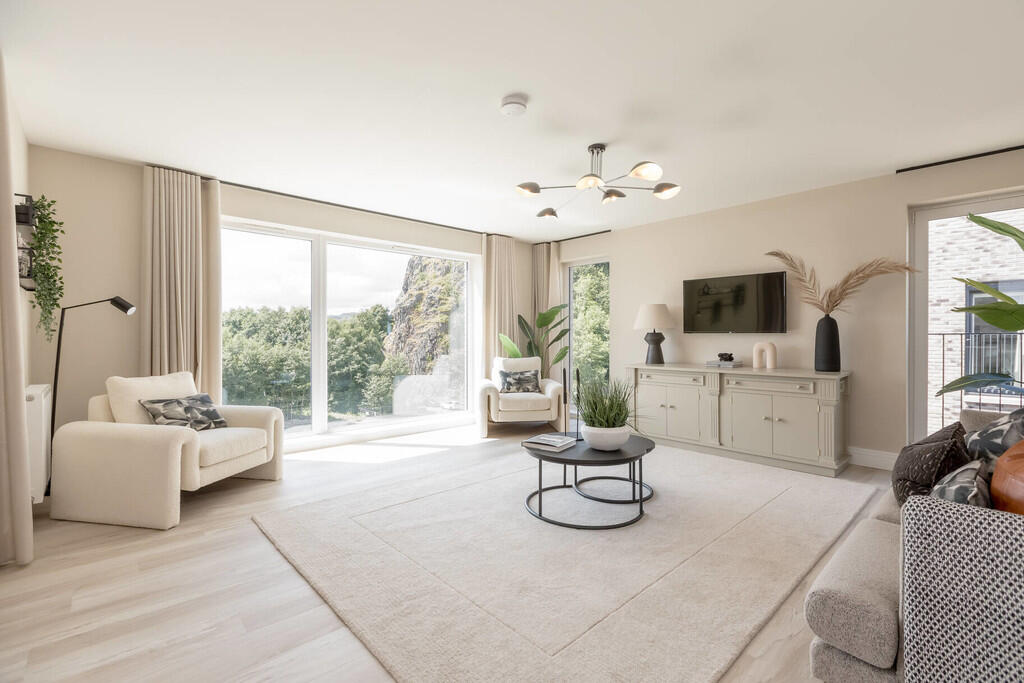 69758_Queenswater...