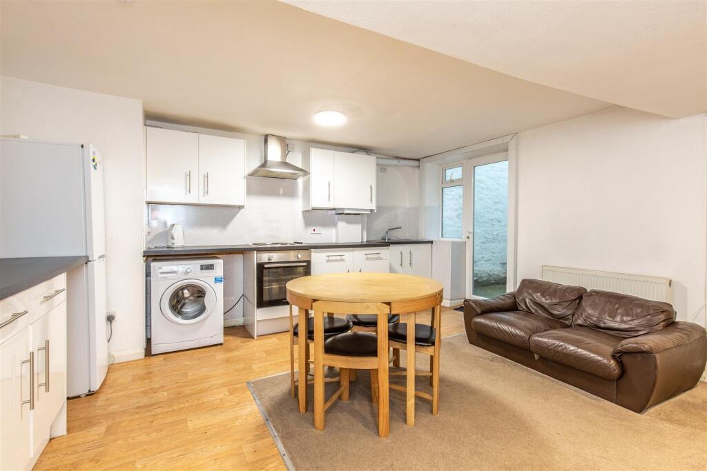 Living Room &amp; Kitchen