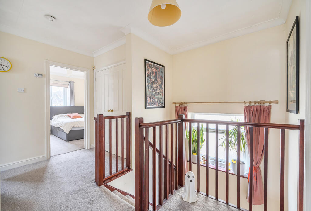 1373307-23-690e1f...