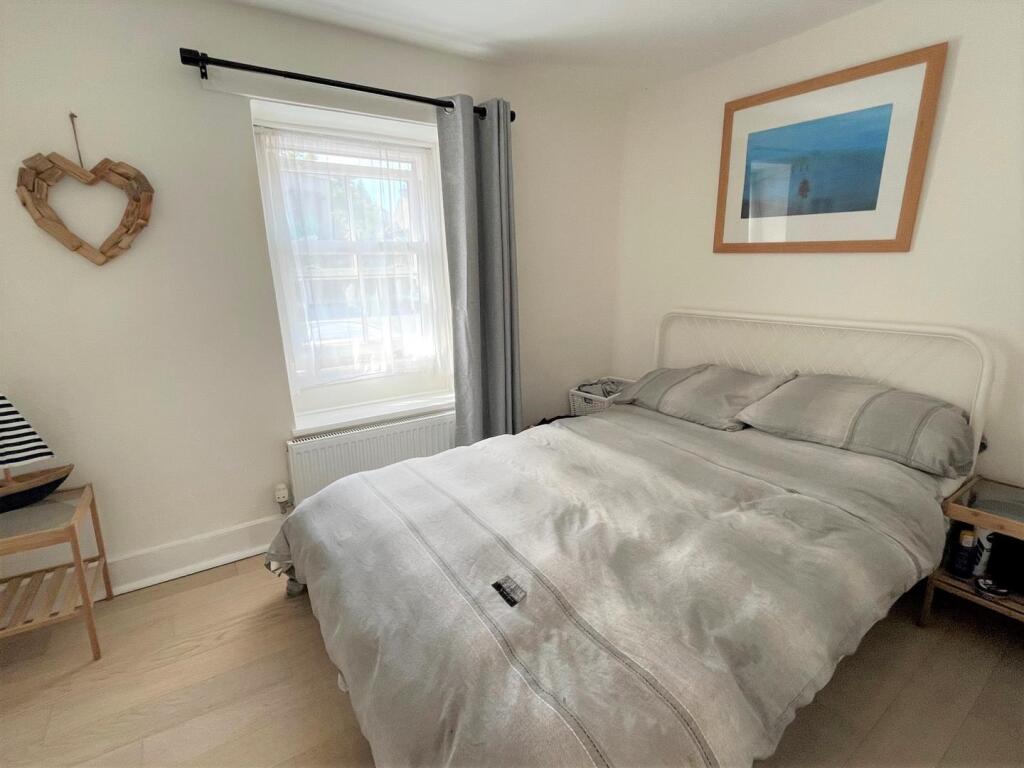Bedroom 2.jpg