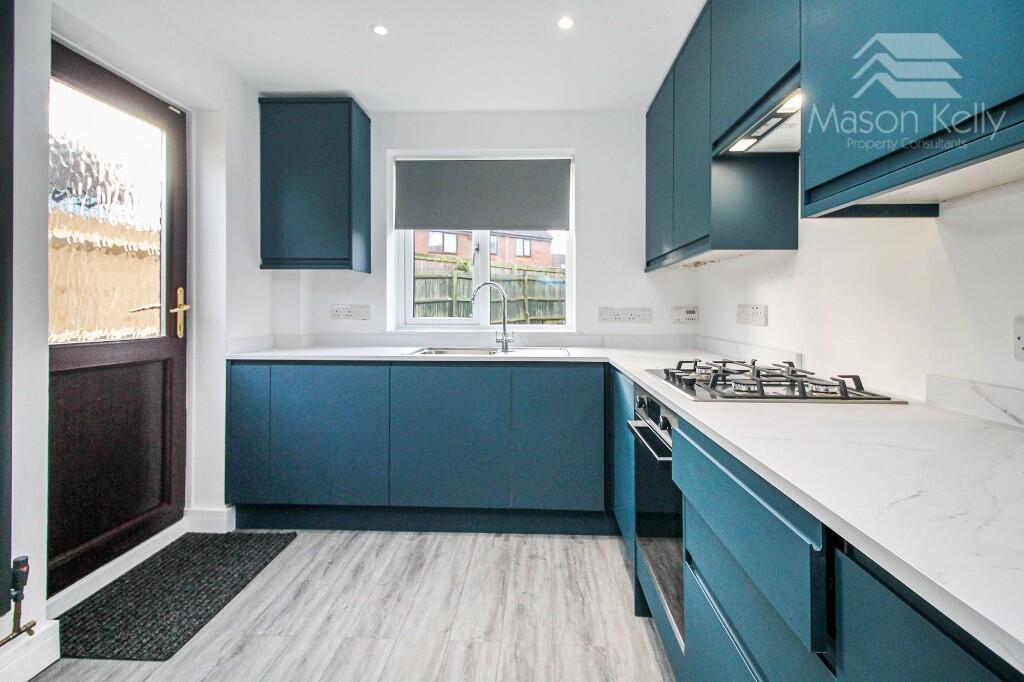 RE-FITTED KITCHEN