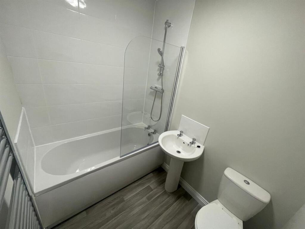 Bathroom.jpeg