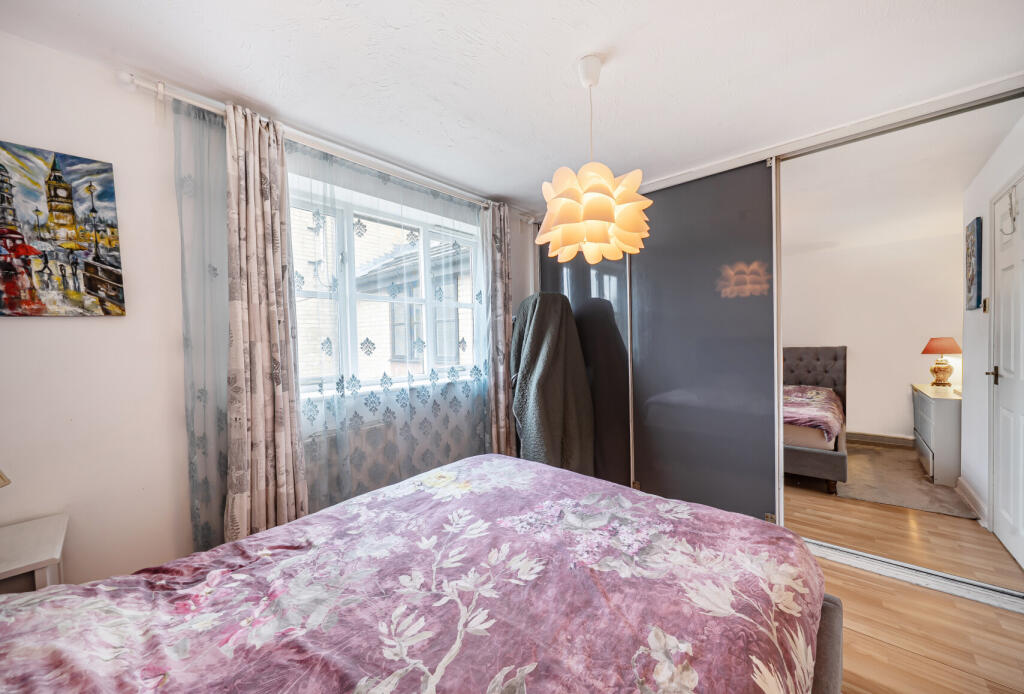 1357653-8-68d6a94...