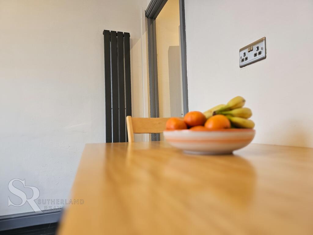 Kitchen Dining Area