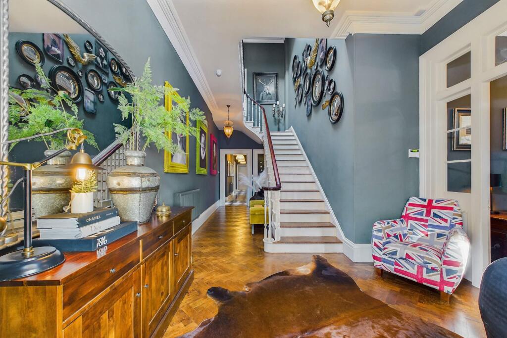 Reception hall with staircase to gallery landing