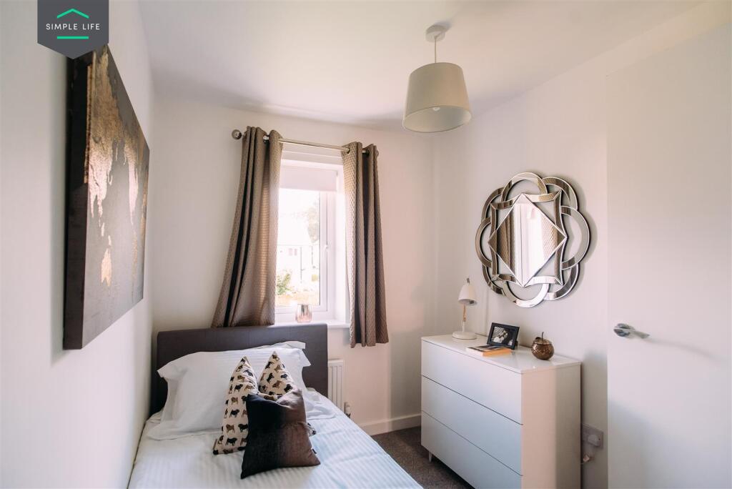 Kellington_Bedroom_2.jpg