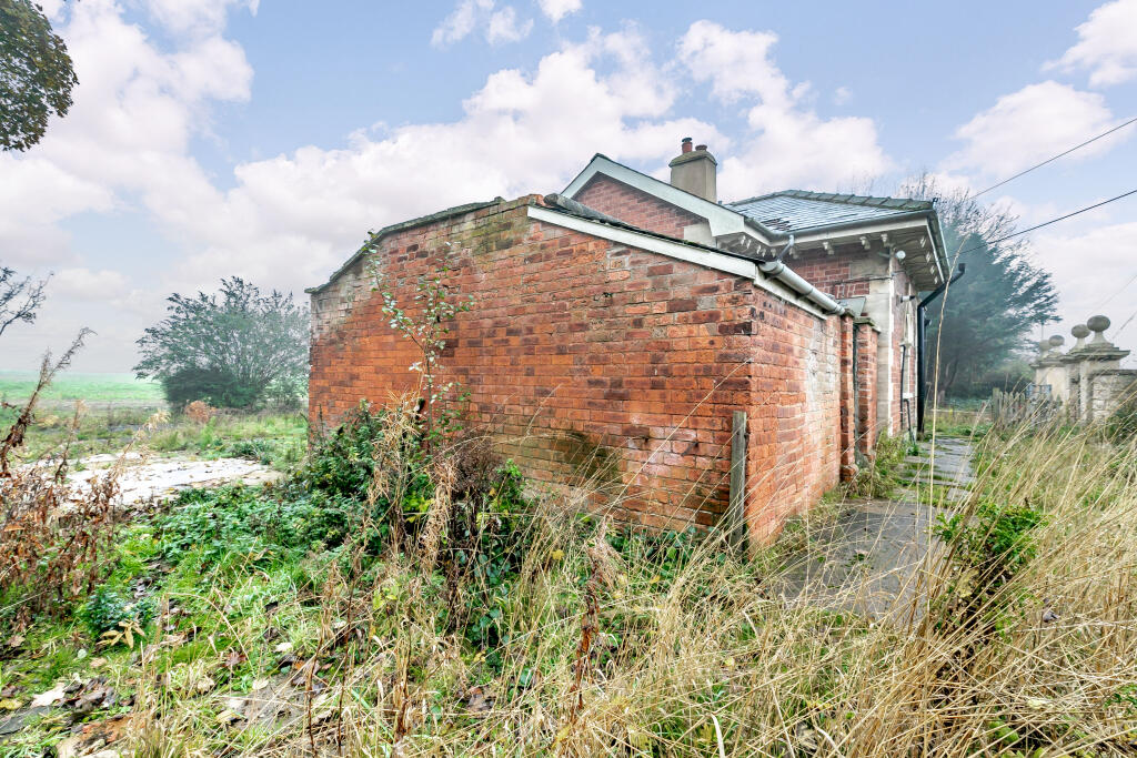 Bilham Lodge, Brodsworth, Doncaster, DN5 7DW