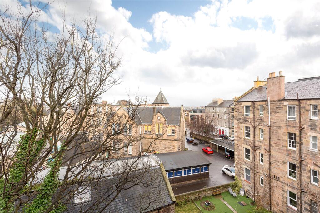 Montgomery Street 34