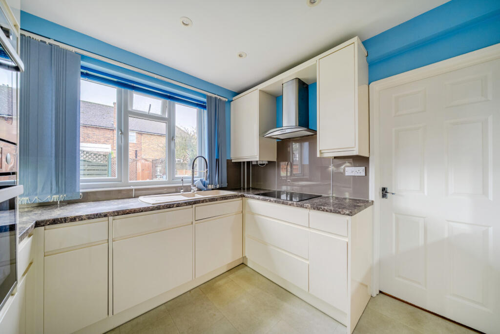 1375721-2-6917146...