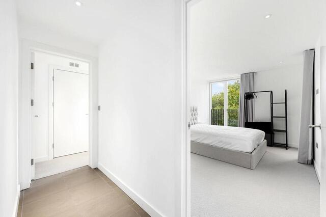 Thumbnail_5480_6192479_IMG_10_0000