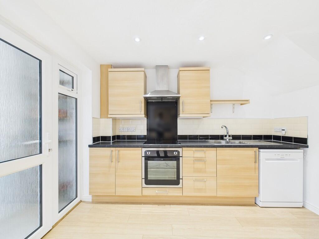 Kitchen / Dining ...