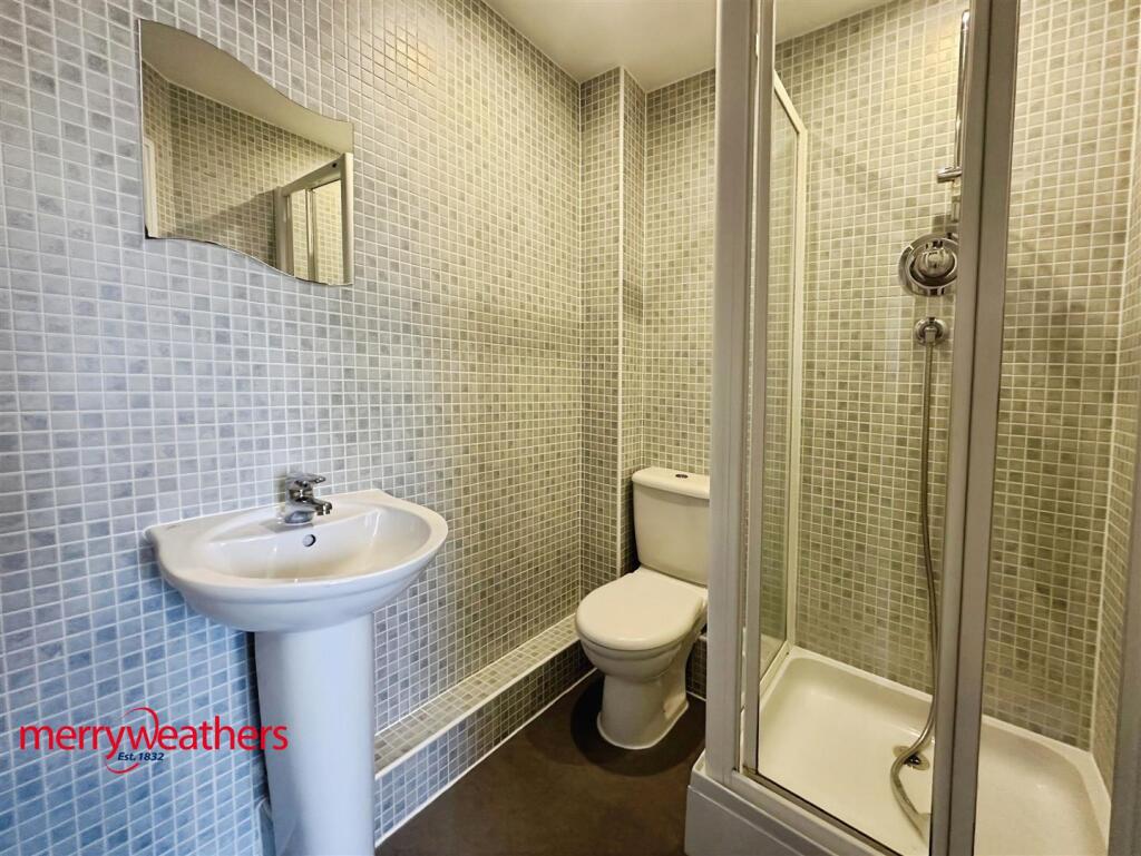 Ensuite