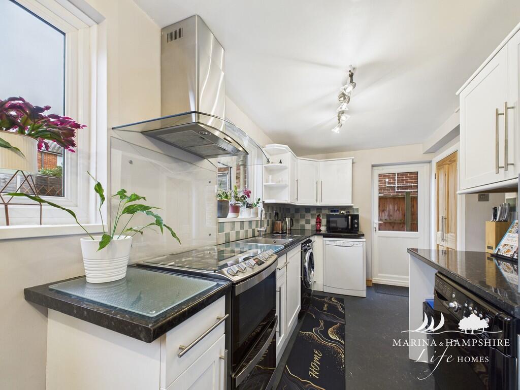 CAM03915G0-PR0020...