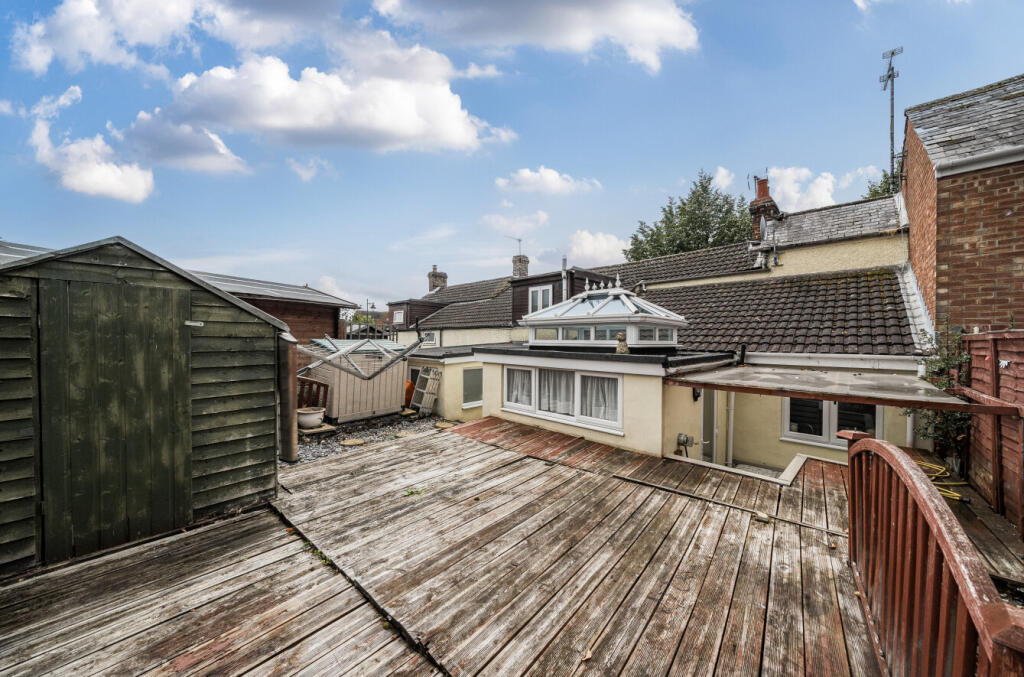 1326791136888d8f1384de