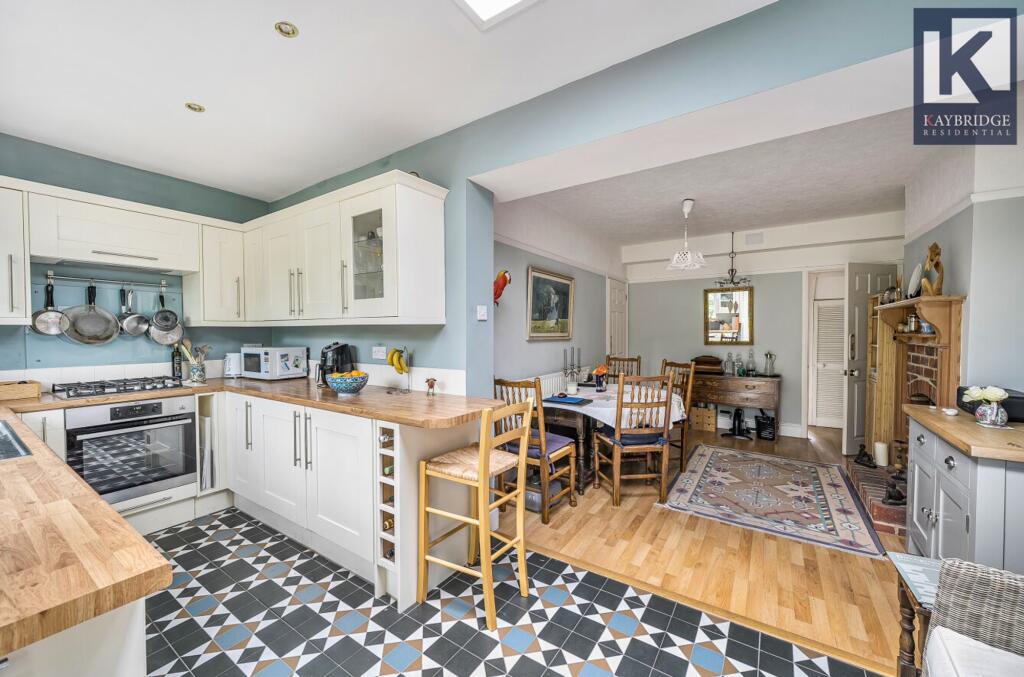 Elm Road, Epsom - KT17 2EU