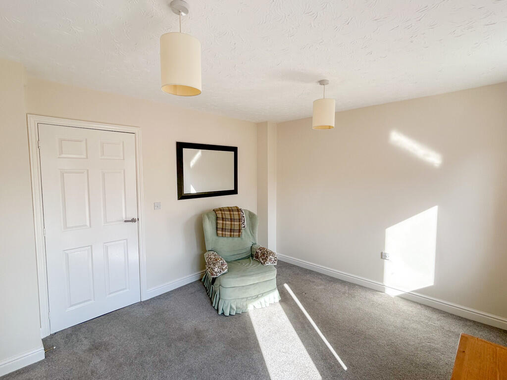 lounge 3
