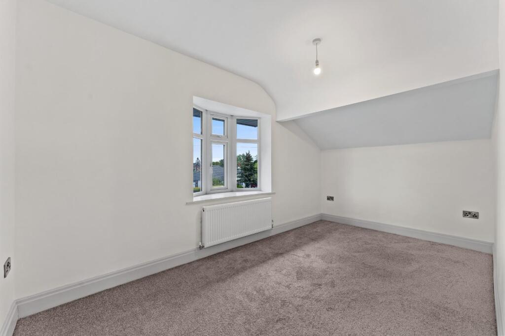 32 PINE ROAD-1.jpg