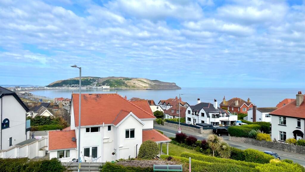 bryn y bia lodge 8 view 1 from bed 3.jpg