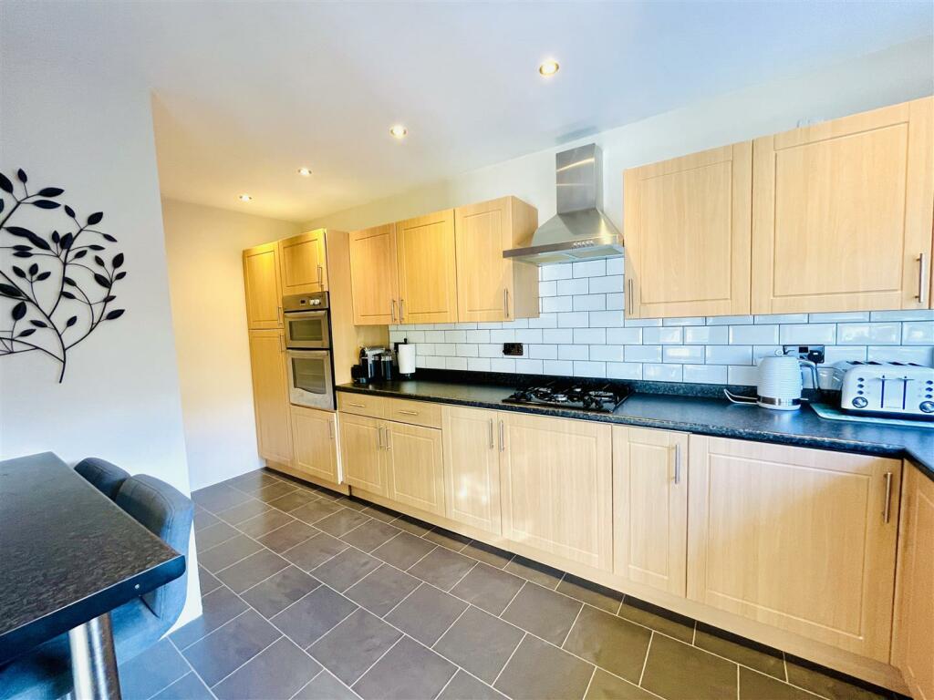 Breakfast Kitchen